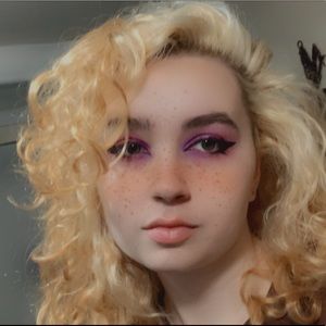 Meet your Posher, Faith